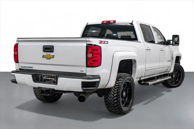 Photo of 2018 Iridescent Pearl Tricoat Chevrolet Silverado 2500