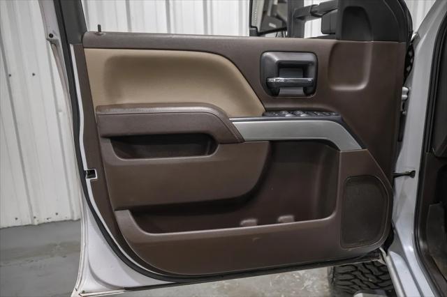 Photo of 2018 Iridescent Pearl Tricoat Chevrolet Silverado 2500