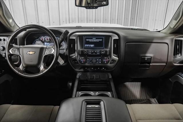 Photo of 2018 Iridescent Pearl Tricoat Chevrolet Silverado 2500