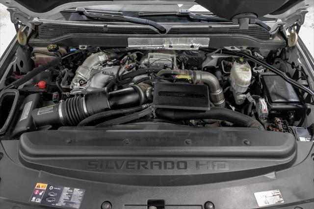 Photo of 2018 Iridescent Pearl Tricoat Chevrolet Silverado 2500