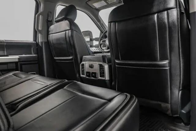 Photo of 2021 Agate Black Metallic Ford F-250
