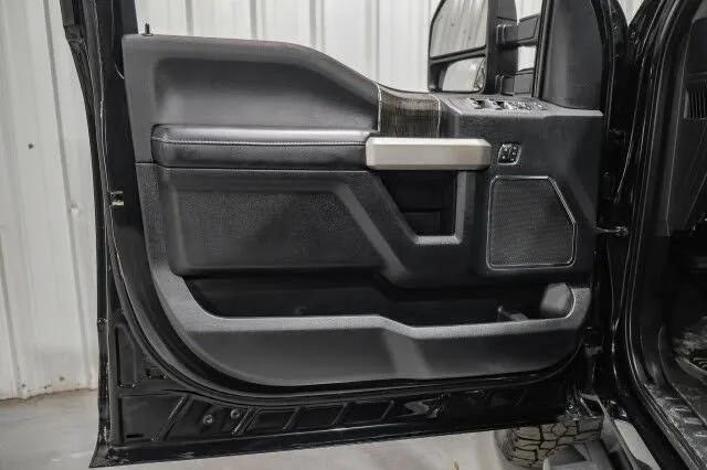 Photo of 2021 Agate Black Metallic Ford F-250