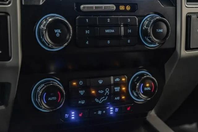 Photo of 2021 Agate Black Metallic Ford F-250