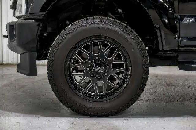 Photo of 2021 Agate Black Metallic Ford F-250