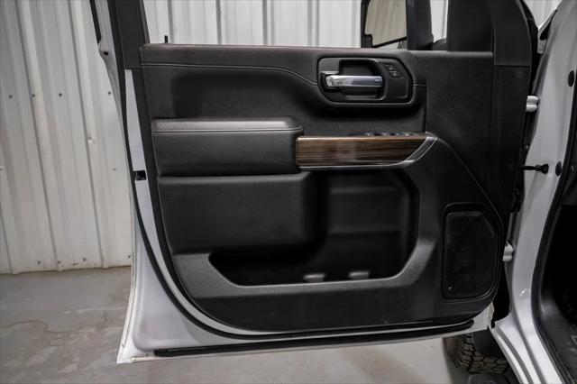 Photo of 2023 Summit White Chevrolet Silverado 2500