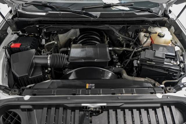 Photo of 2023 Summit White Chevrolet Silverado 2500
