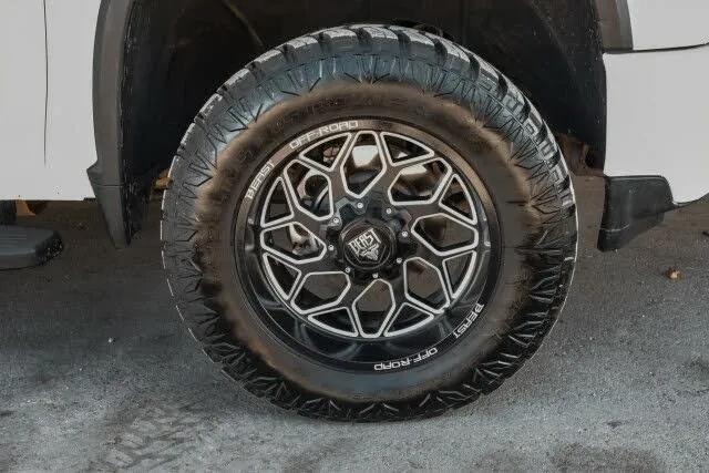 Photo of 2020 Summit White Chevrolet Silverado 2500