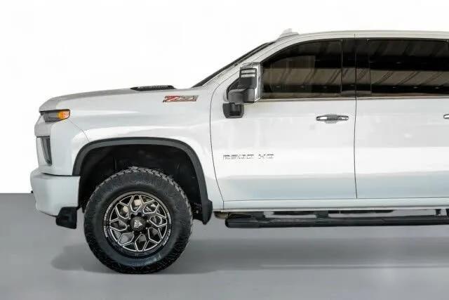 Photo of 2020 Summit White Chevrolet Silverado 2500
