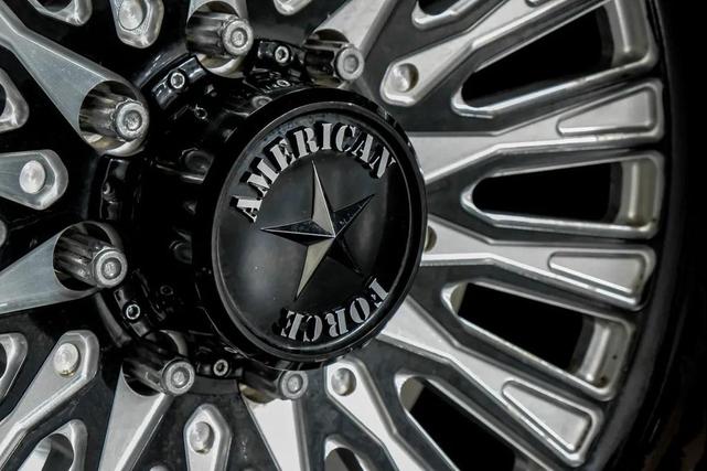 Photo of 2017 Shadow Black Ford F-250