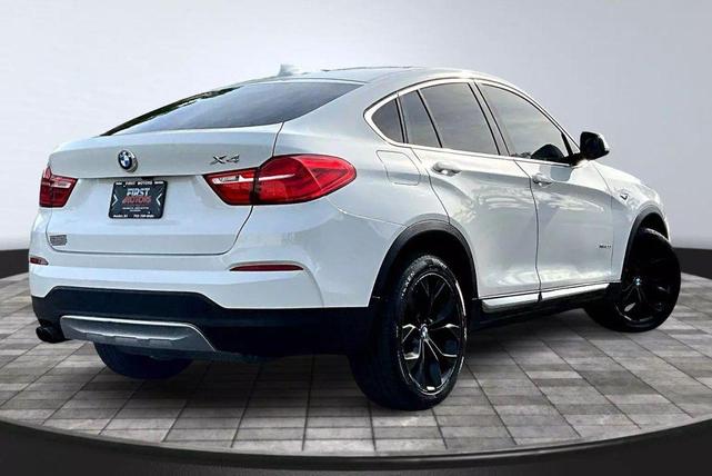 Photo of 2016 White BMW X4