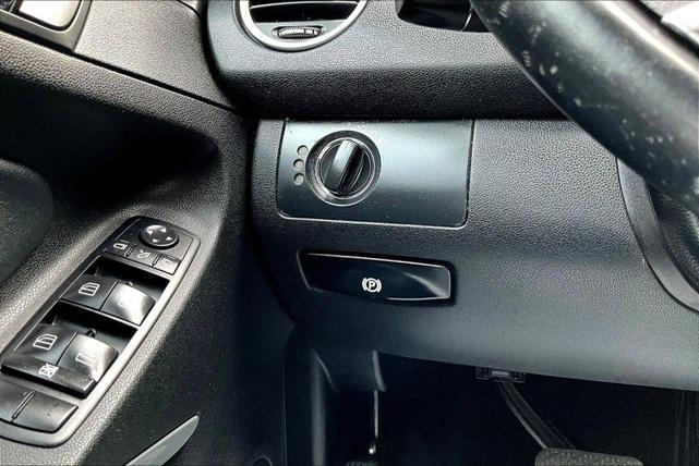 Photo of 2011 Black Mercedes-Benz M-Class
