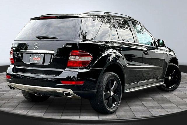 Photo of 2011 Black Mercedes-Benz M-Class