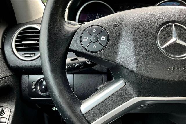 Photo of 2011 Black Mercedes-Benz M-Class