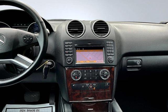 Photo of 2011 Black Mercedes-Benz M-Class