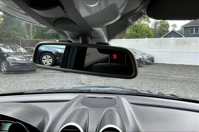 Photo of 2011 Black Mercedes-Benz M-Class