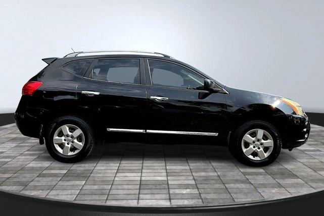 Photo of 2014 Black Nissan Rogue Select