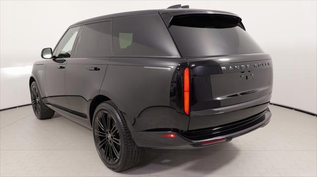 Photo of 2024 Santorini Black Land Rover Range Rover