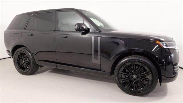 Photo of 2024 Santorini Black Land Rover Range Rover