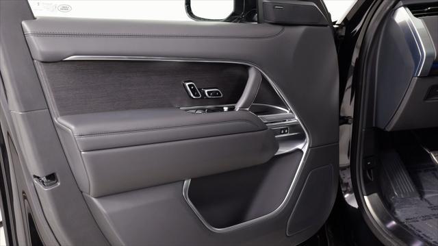 Photo of 2024 Santorini Black Land Rover Range Rover