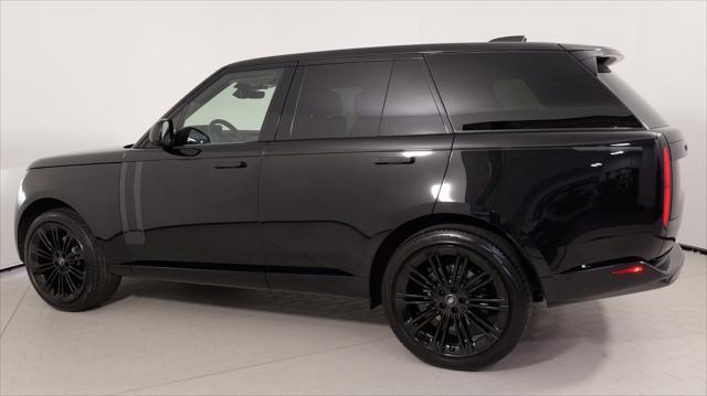 Photo of 2024 Santorini Black Land Rover Range Rover