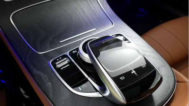 Photo of 2019 Black Mercedes-Benz E-Class
