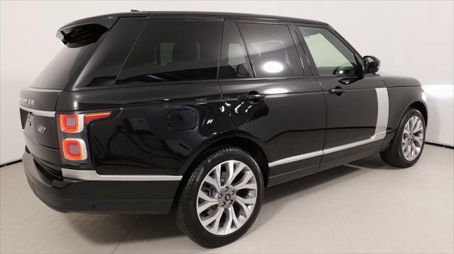 Photo of 2022 Santorini Black Metallic Land Rover Range Rover