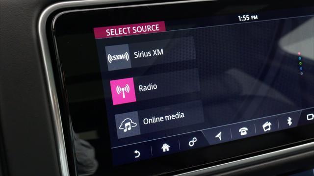 Photo of 2022 Santorini Black Metallic Land Rover Range Rover