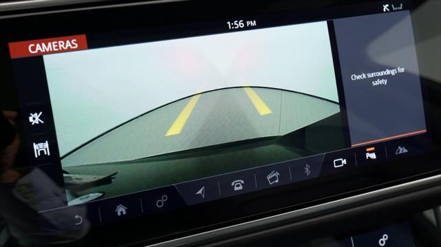 Photo of 2022 Santorini Black Metallic Land Rover Range Rover