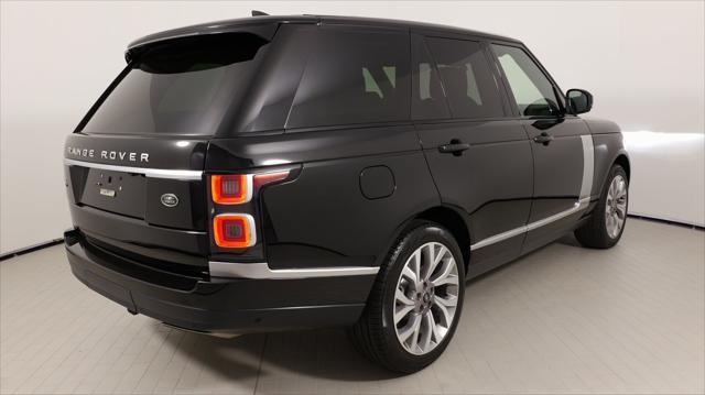 Photo of 2022 Santorini Black Metallic Land Rover Range Rover