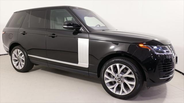 Photo of 2022 Santorini Black Metallic Land Rover Range Rover