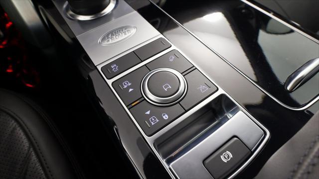 Photo of 2022 Santorini Black Metallic Land Rover Range Rover