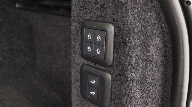 Photo of 2022 Santorini Black Metallic Land Rover Range Rover