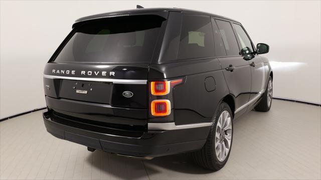 Photo of 2022 Santorini Black Metallic Land Rover Range Rover