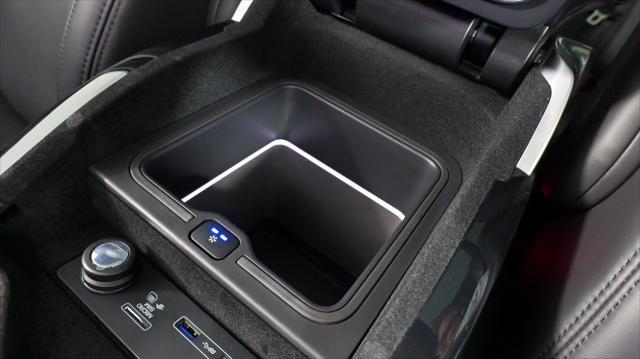 Photo of 2022 Santorini Black Metallic Land Rover Range Rover