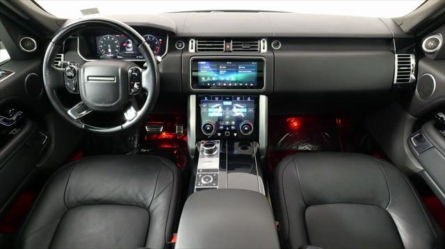 Photo of 2022 Santorini Black Metallic Land Rover Range Rover