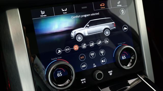Photo of 2022 Santorini Black Metallic Land Rover Range Rover