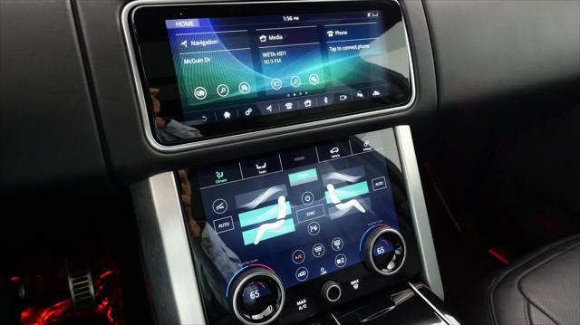 Photo of 2022 Santorini Black Metallic Land Rover Range Rover