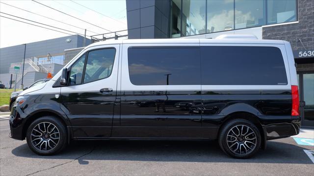 Photo of 2024 Jet Black Mercedes-Benz Sprinter 2500