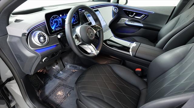 Photo of 2023 MANUFAKTUR Alpine Grey Mercedes-Benz EQE 350