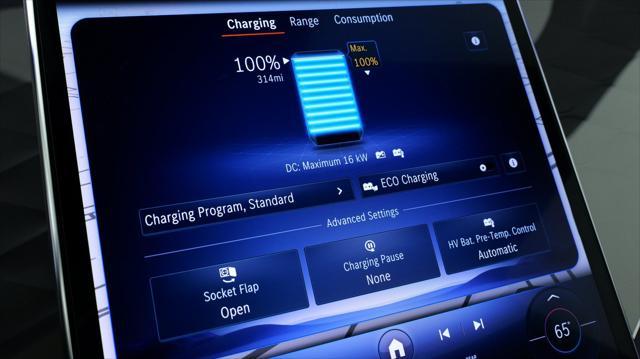 Photo of 2023 MANUFAKTUR Alpine Grey Mercedes-Benz EQE 350