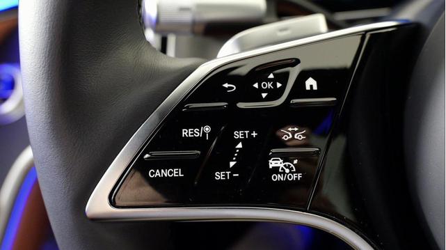 Photo of 2022 MANUFAKTUR Cashmere White Magno Mercedes-Benz S-Class