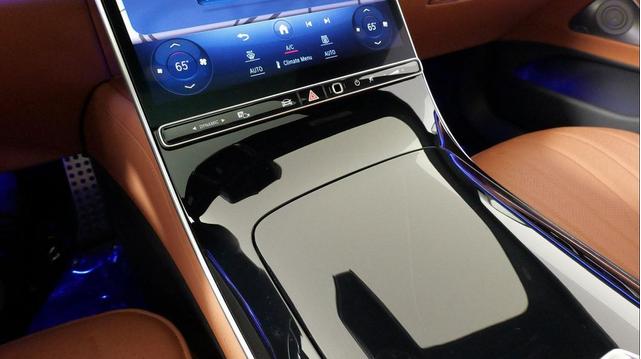Photo of 2022 MANUFAKTUR Cashmere White Magno Mercedes-Benz S-Class