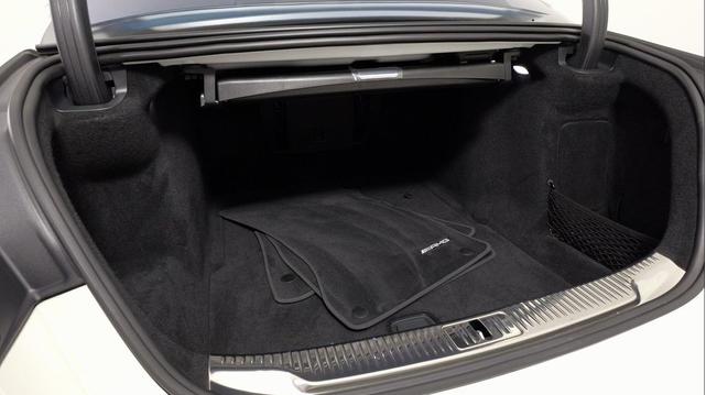 Photo of 2022 MANUFAKTUR Cashmere White Magno Mercedes-Benz S-Class