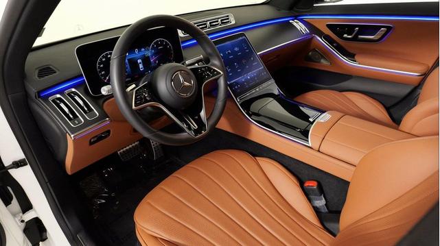 Photo of 2022 MANUFAKTUR Cashmere White Magno Mercedes-Benz S-Class