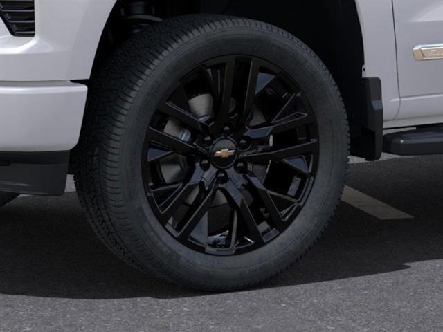 Photo of 2025 Crystal White Tricoat Chevrolet Silverado 1500