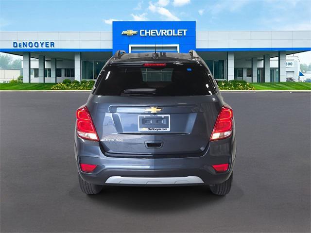 Photo of 2022 Shadow Gray Metallic Chevrolet Trax