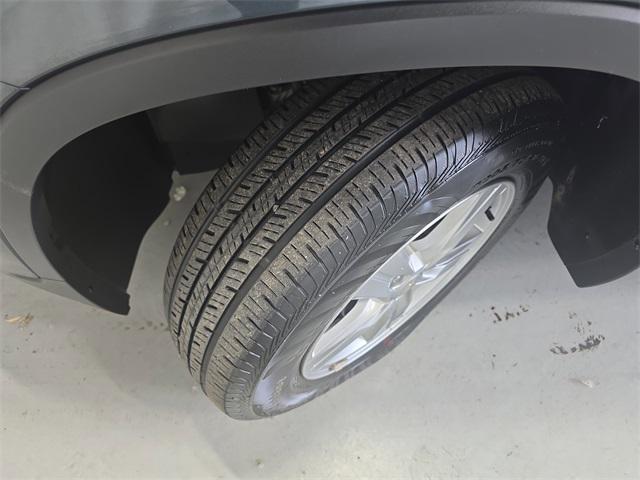 Photo of 2022 Shadow Gray Metallic Chevrolet Trax