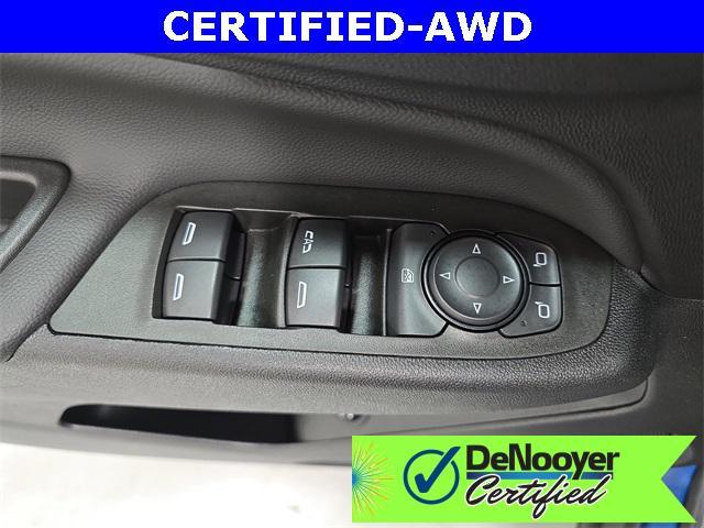 Photo of 2022 Blue Glow Metallic Chevrolet Equinox