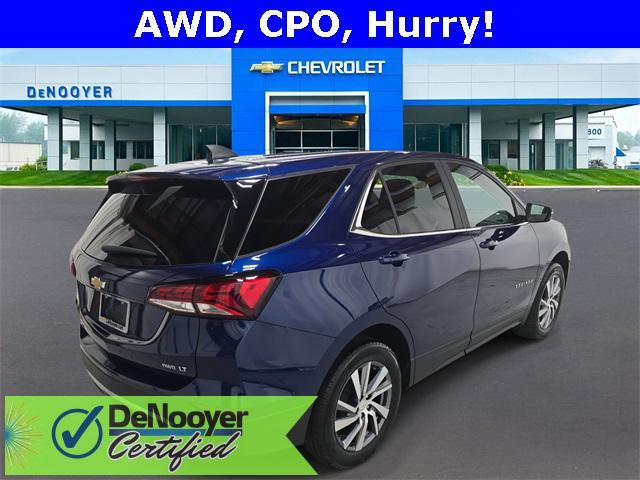 Photo of 2022 Blue Glow Metallic Chevrolet Equinox