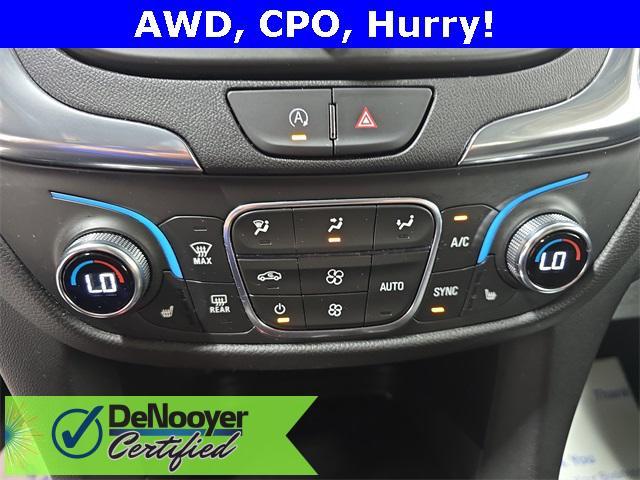 Photo of 2022 Blue Glow Metallic Chevrolet Equinox